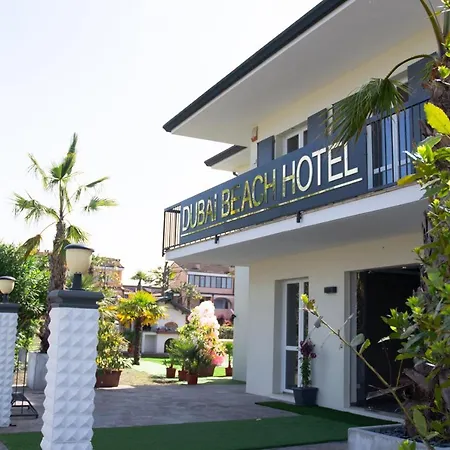 Dubaibeachotel 酒店 *