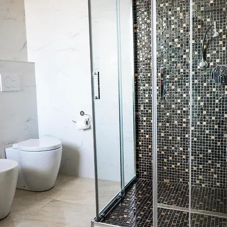 מלון Dubaibeachotel *