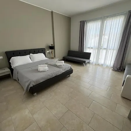 Dubaibeachotel Ξενοδοχείο *