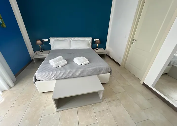 Dubaibeachotel Hotel Llido Degli Estensi