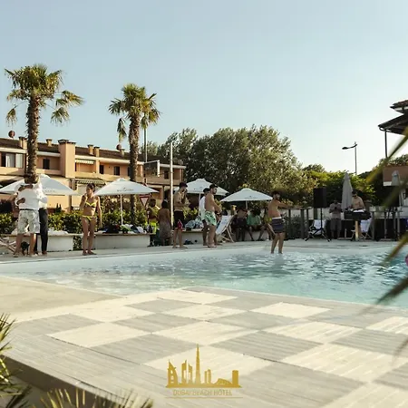 Hotell Dubaibeachotel Llido Degli Estensi