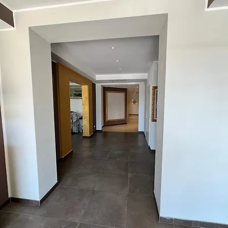 Hotell Dubaibeachotel Llido Degli Estensi