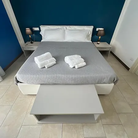 Dubaibeachotel *